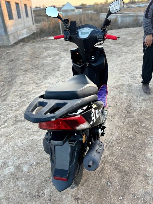 Продам мопед м10