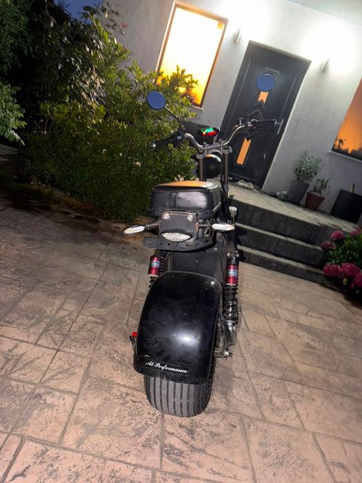 Vand Moped 1500kw, 2 baterii 20AH, fara defecte