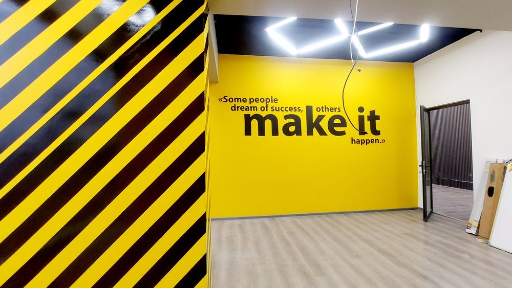 Rassom рассом uquv markazi bog'cha  logotip shreftlar