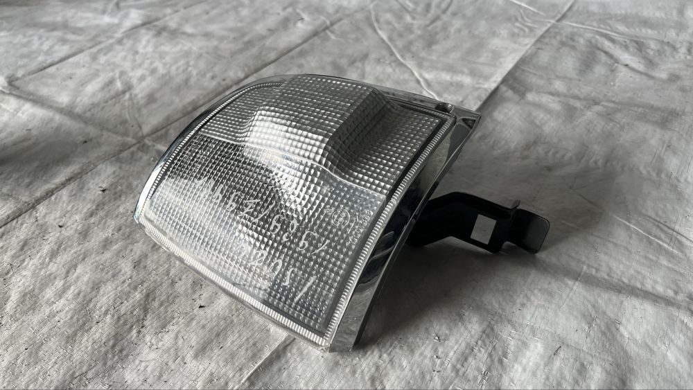 Ляв мигач Isuzu 1993-1996