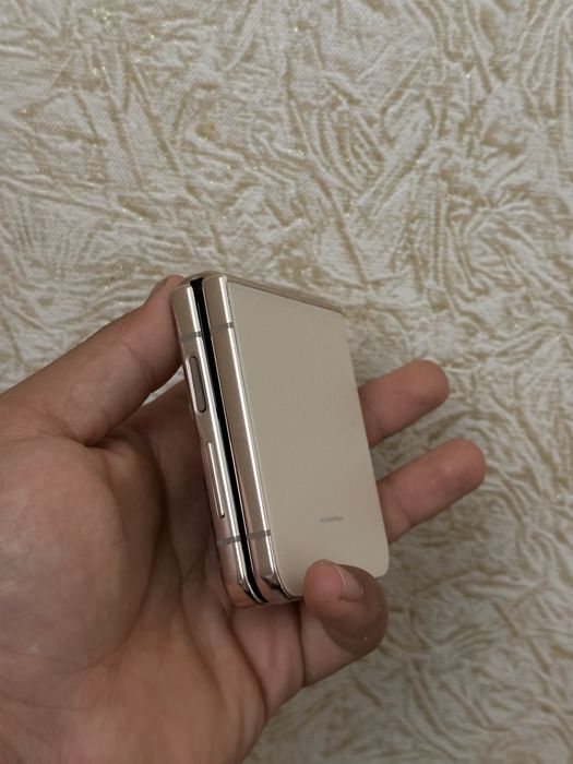 Samsung z flip 4