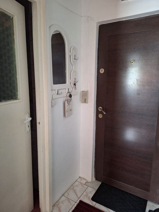 Ofer Garsoniera spre închiriere