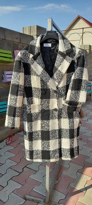 3000 Пальто женское продаётся