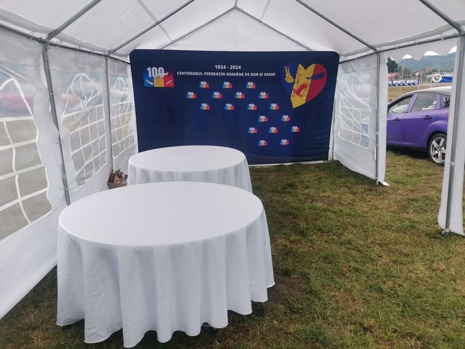 Închiriere corturi eveniment