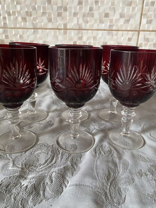 2 seturi decoahare , din rubin , fara defecte