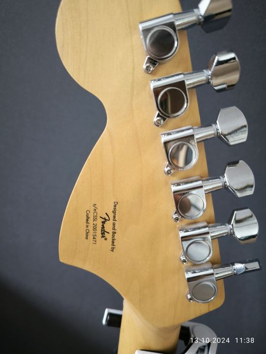 Электрогитара Squire