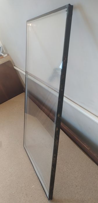 Продаю двойное стекло для окна