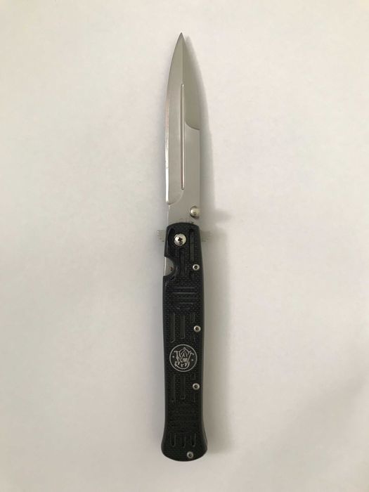 Нож Smith & Wesson