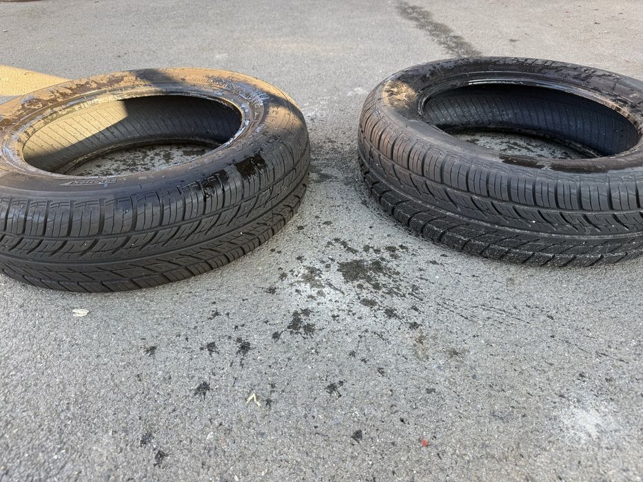 Vand 2 cauciucuri 165/70/14