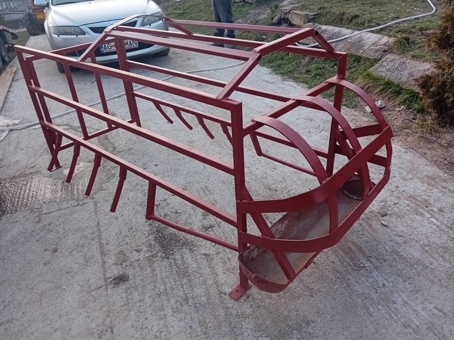 Boxa fătare scroafa