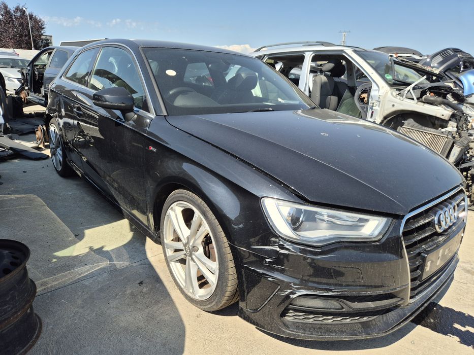 Dezmembram Audi A3 8V 2015 2.0tdi CRB Manual