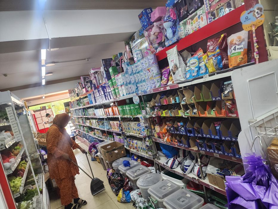 Стеллаж для магазина