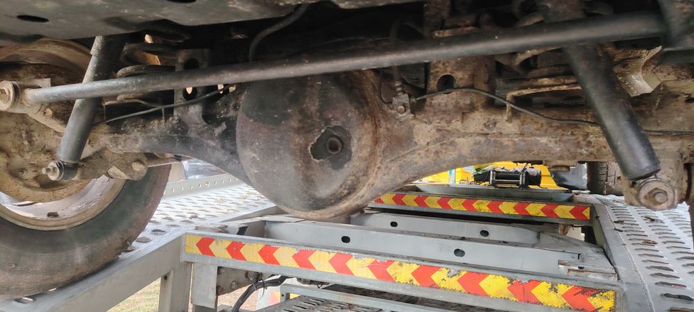 Просто Нисан Терано 2.7TDI на части