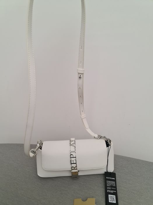 Чисто нова чанта на Replay