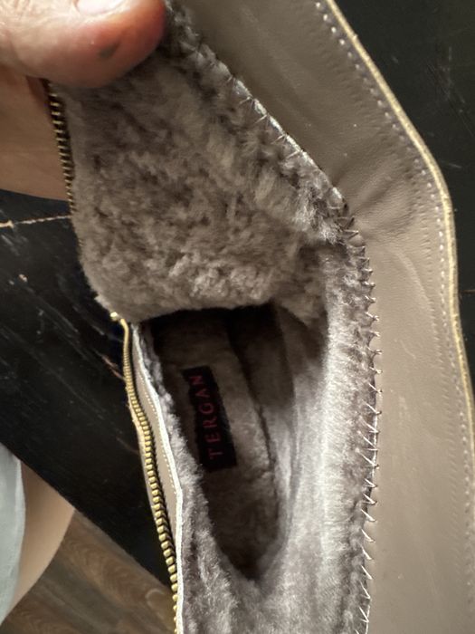 Продам зимние ботинки