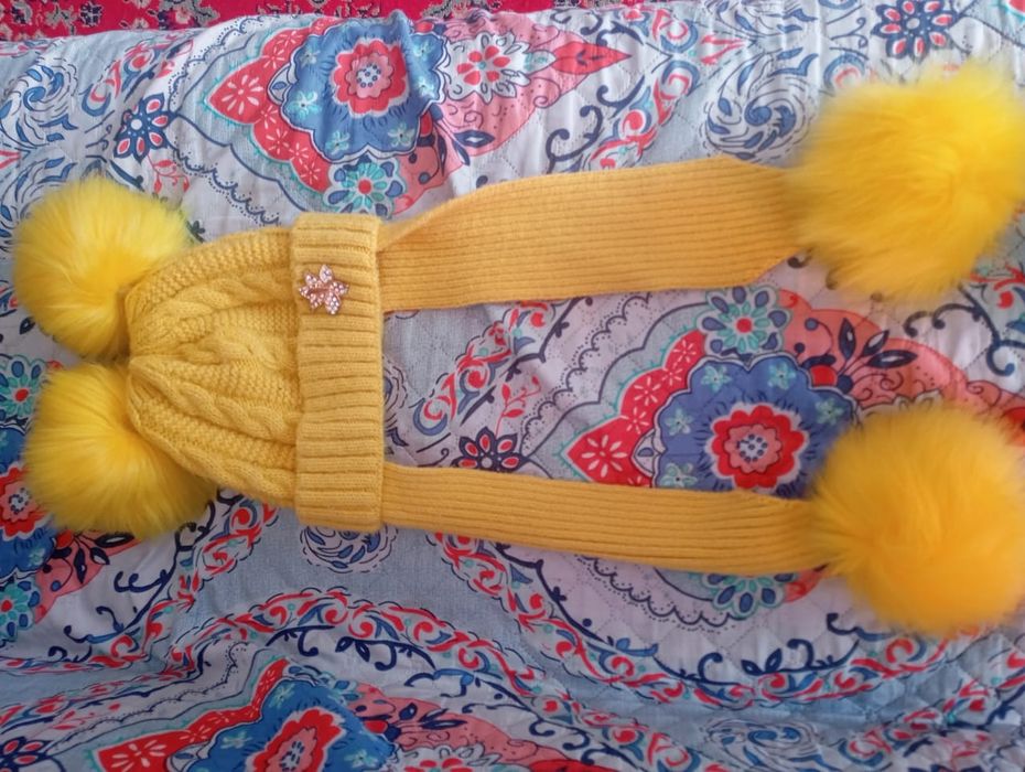 Продам детскую шапку