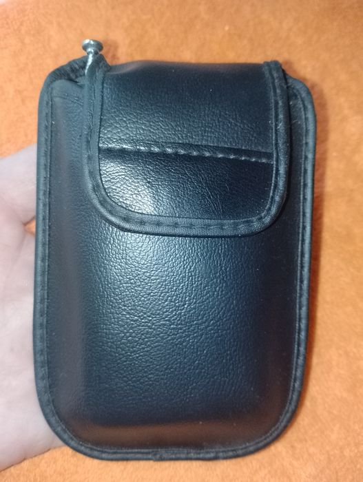 Husa genția  aparate ,telefon la brau