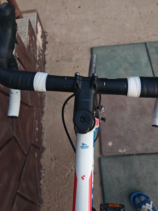 Велосипед cube pelaton