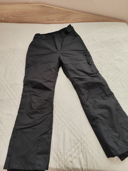 Дамско ски яке и ски панталон