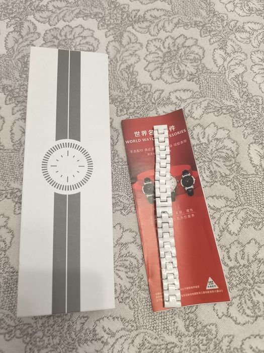 Продам браслет керамический на часы