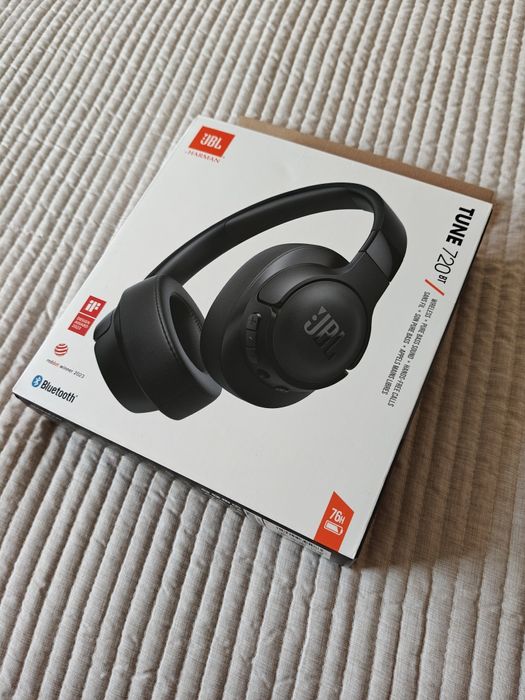 Casti audio JBL Tune 720BT, ca noi