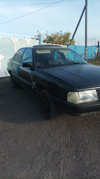 Продам крепкую Ауди Щука