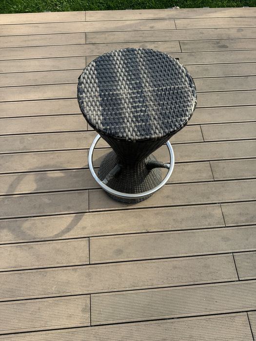 Бар стол от ратан