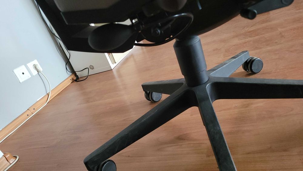Scaun drectorial ergonomic LD Seating (tip office)