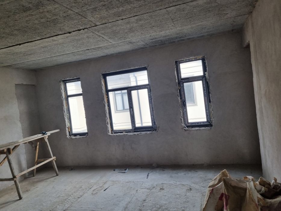 Продаётся 2х этажный коттедж