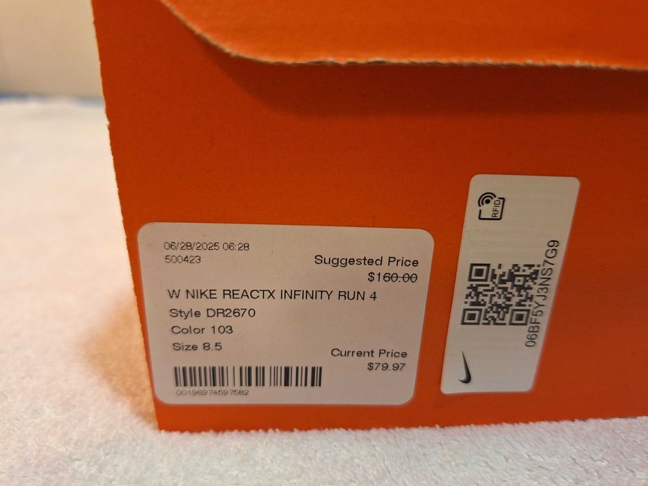 Нови дамски маратонки NIKE INFINITY