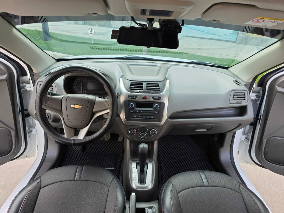 Продаю свой Chevrolet Cobalt АТ, 2025 года, пробег 20 000 км