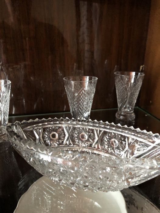 Посуда , хрусталь