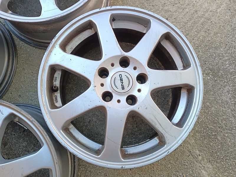 Продам оригинальные легкосплавные диски "Enzo"