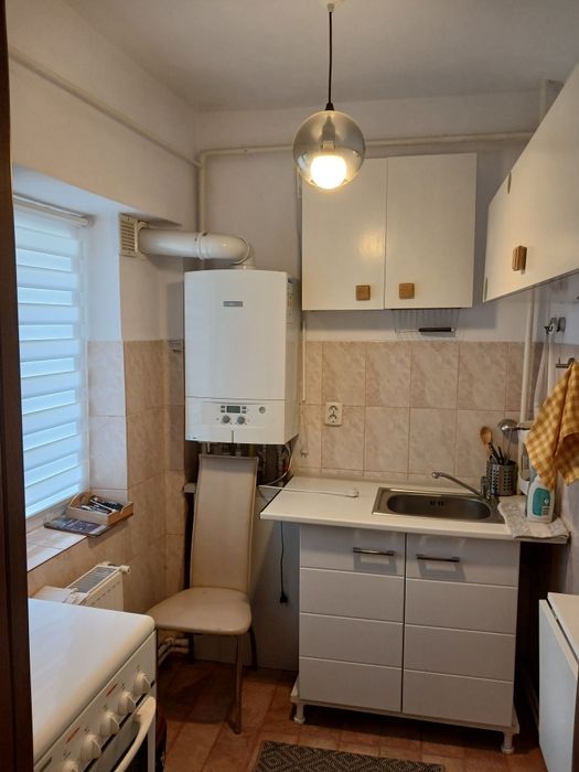 Vand urgent garsoniera