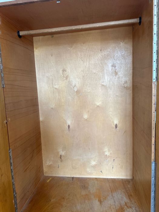 Старый Шифонер для дома