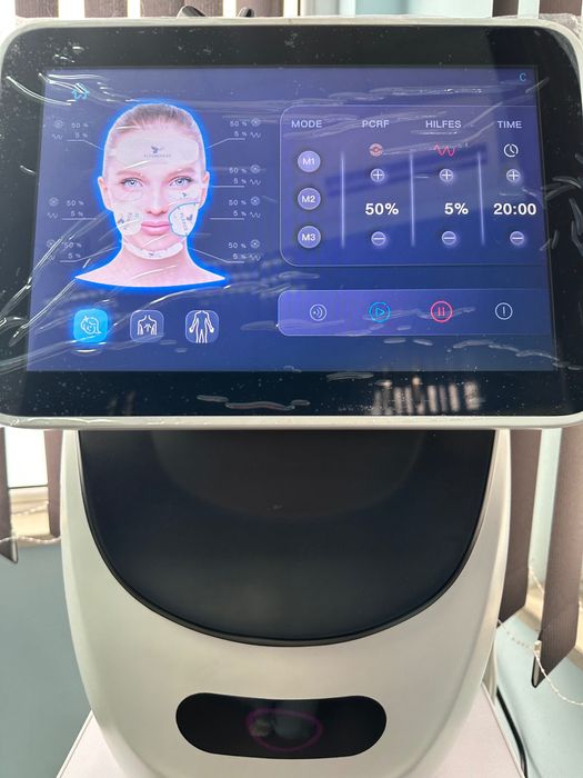 Продава се козметичен апарат PULSE LIFT Революционна система за неинвазивен Face-Sculpting (EMS + RF)