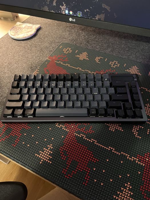 Vând tastatură gaming Asus ROG Azoth