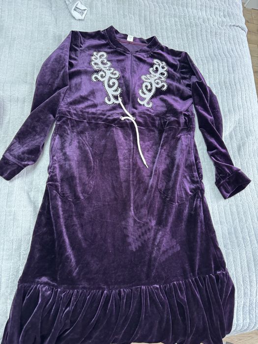 Отдам даром женская одежда