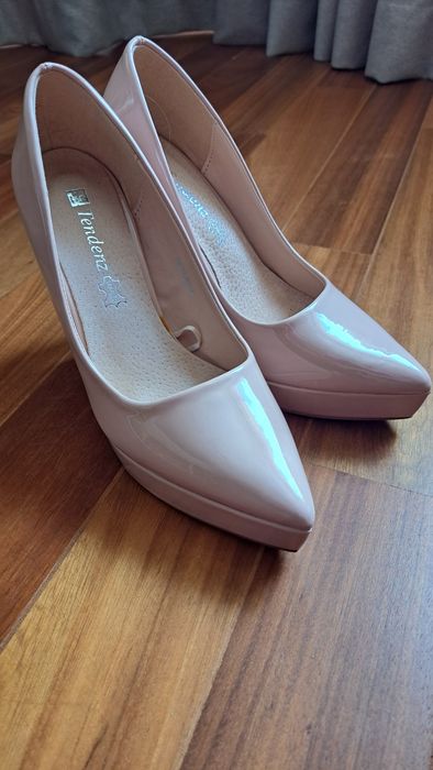 Дамски обувки, р-р 38