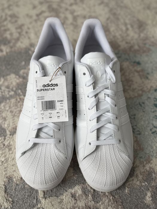 Продам кеды адидас оригинальные