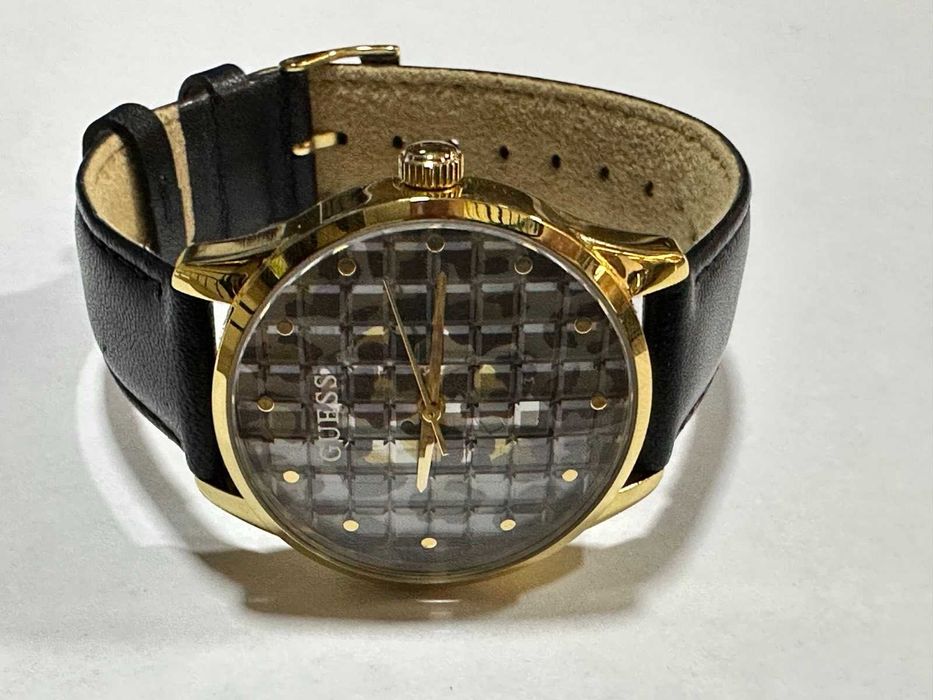 Дамски часовник Guess GW0481L1