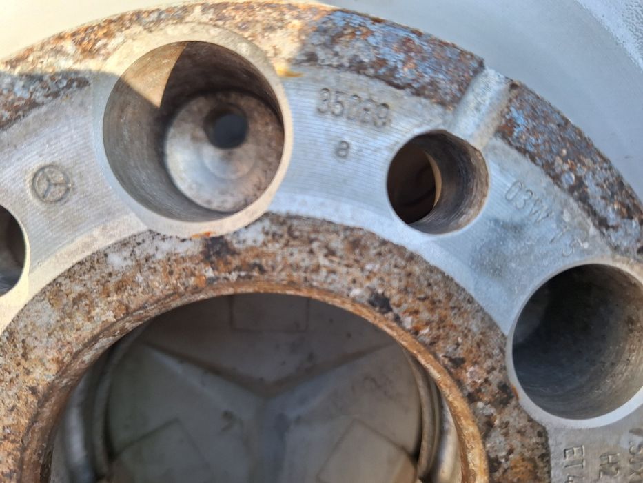 Мерцедес  S-Class-16цола-5/112-оригинални-магнезиеви