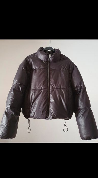 Geacă neagră , Bershka