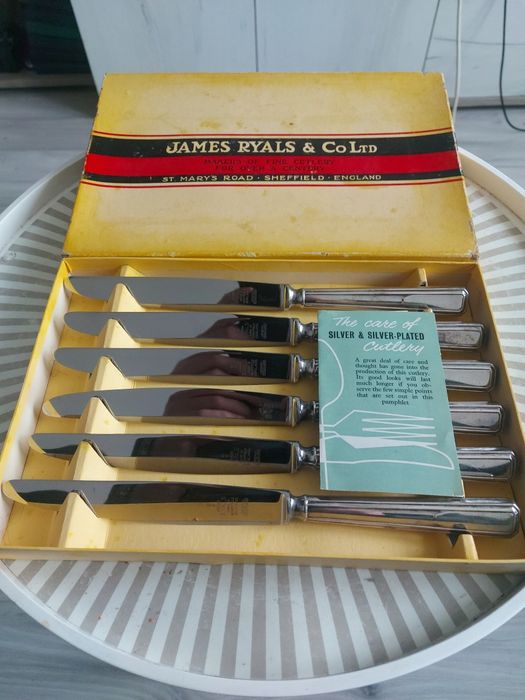 Set de cuțite din oțel inoxidabil