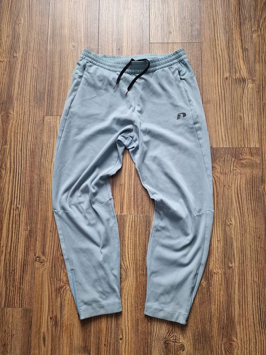 Страхотен дамски сет NEW LINE ,спортен анцунг , размер М / L