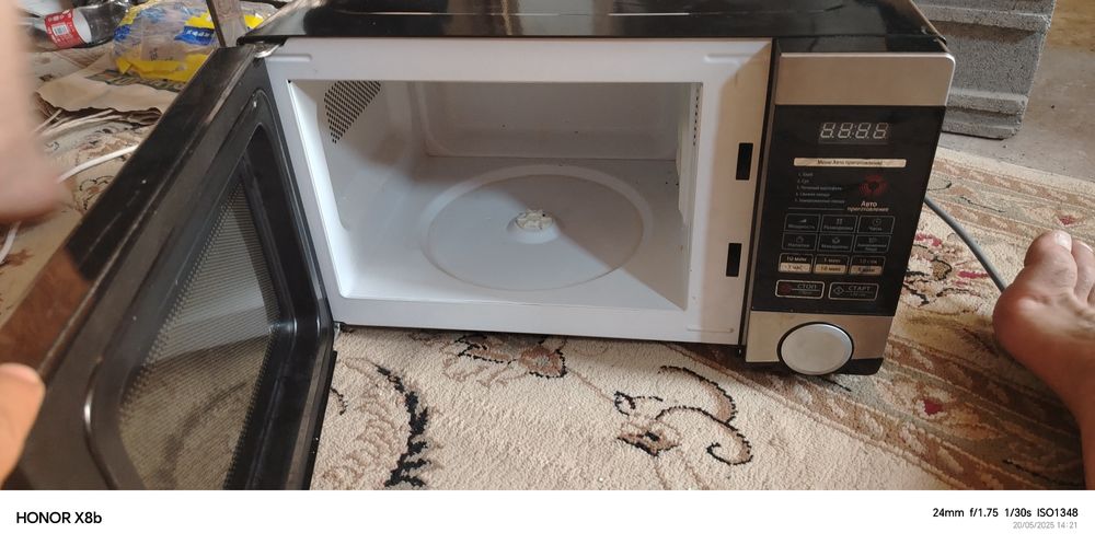 Микроволновка на запчасть