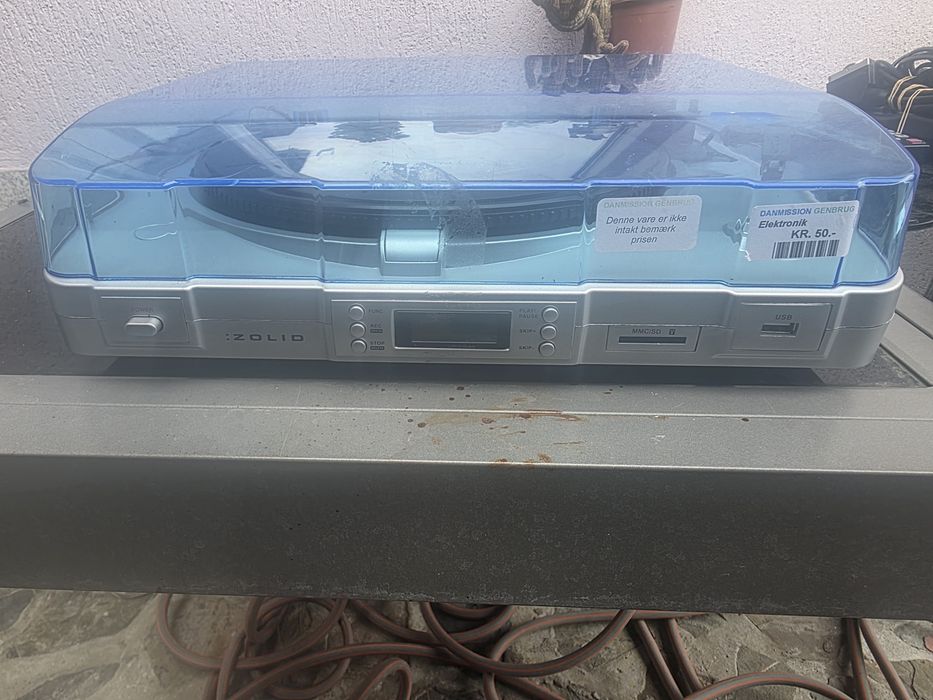 Vand pickup marca Zolid cu card si usb