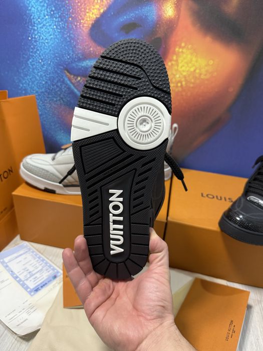 Adidasi Louis Vuitton piele naturala 100% Premium Full Box 2025