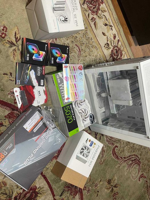 Компьютер RTX5070 Ryzen 7 9700X