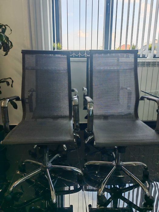 Офис столове 2 броя